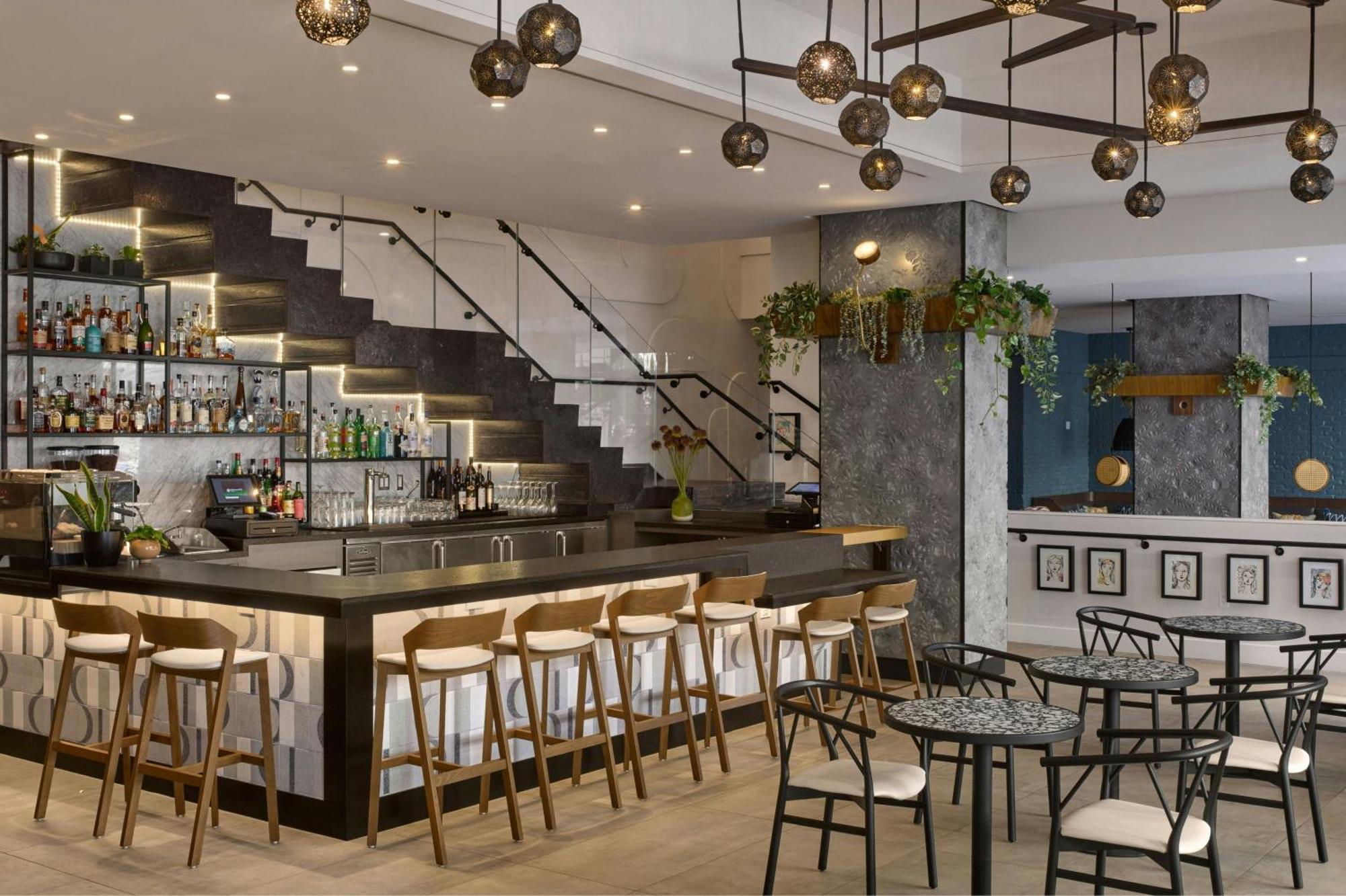 Alma Downtown, A Tribute Portfolio Hotel