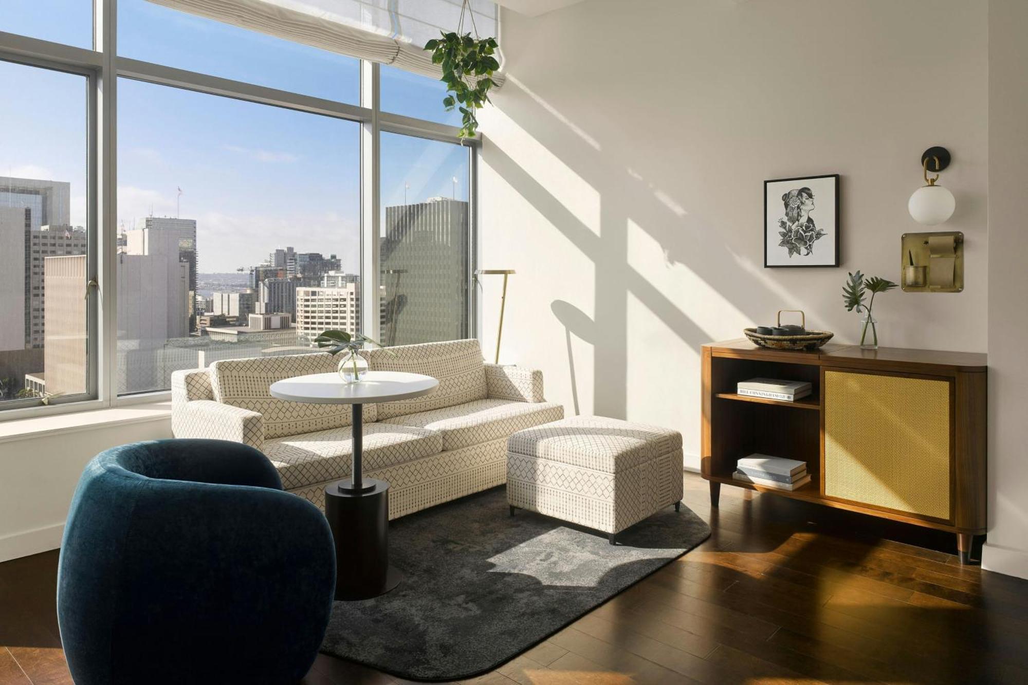 Alma Downtown, A Tribute Portfolio Hotel